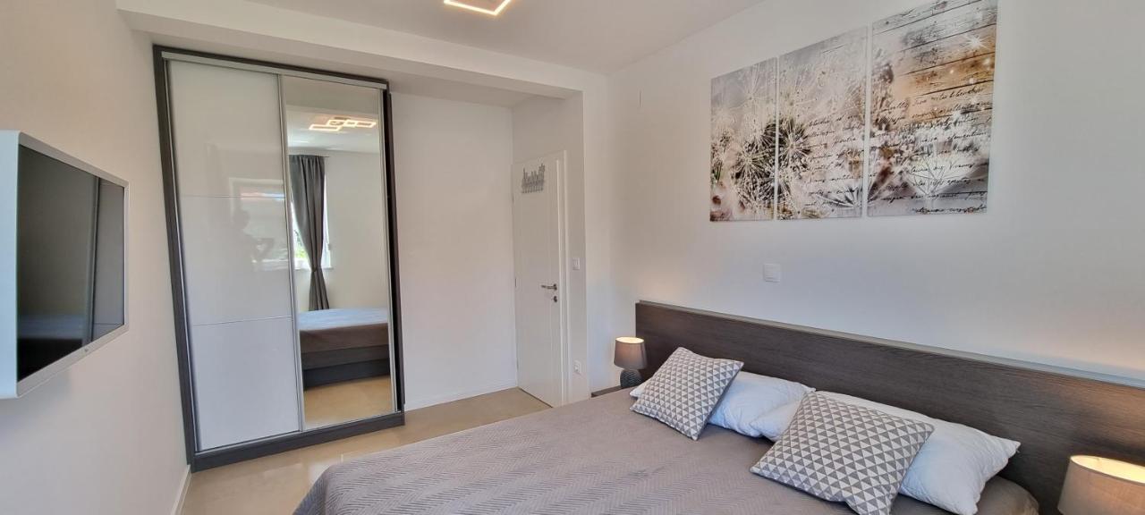 Apartamento Nova Excellence Novalja Exterior foto