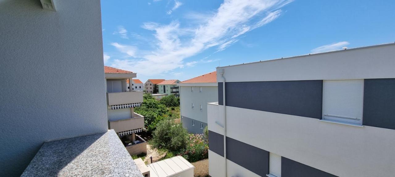 Apartamento Nova Excellence Novalja Exterior foto