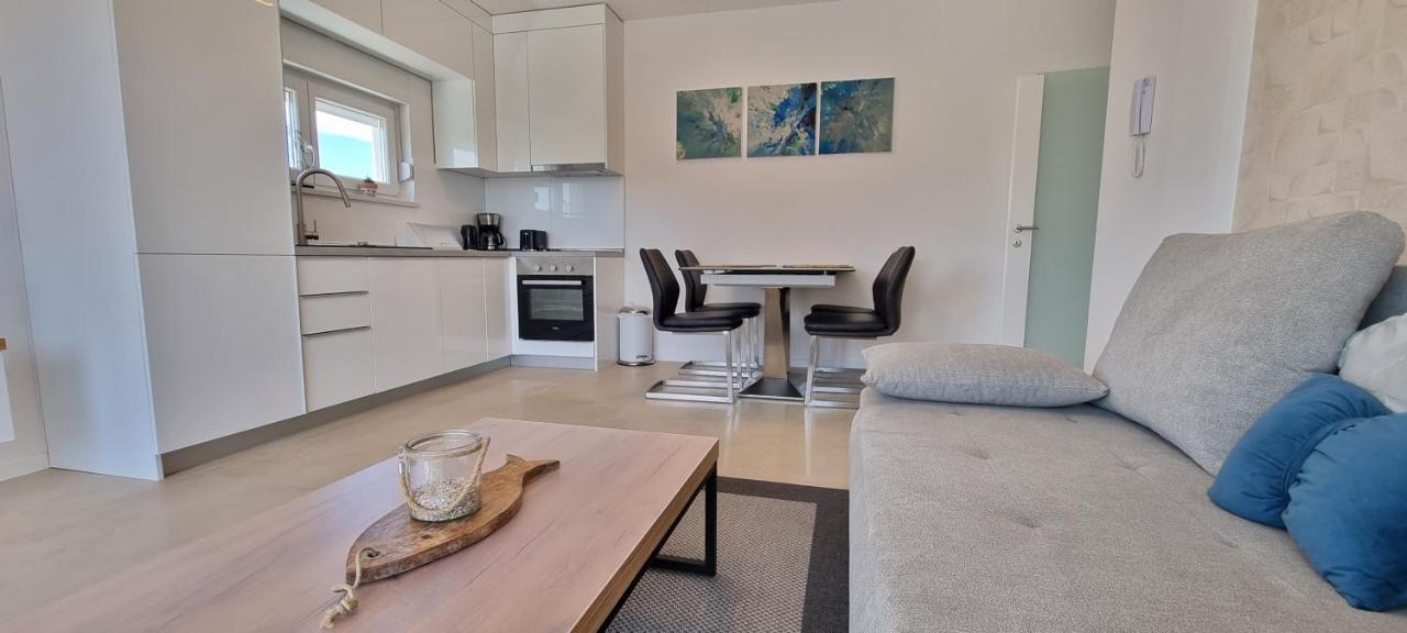 Apartamento Nova Excellence Novalja Exterior foto